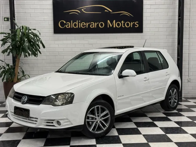 Volkswagen Golf Sportline 1.6 MI Total Flex 8V 4P 2010