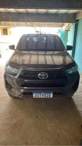 Toyota Hilux CD SR 4X4 2.8 TDI Diesel Aut. 2025