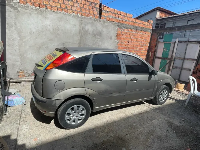 Ford Focus 1.6 S/se/se Plus Flex 8v/16v 5P 2008