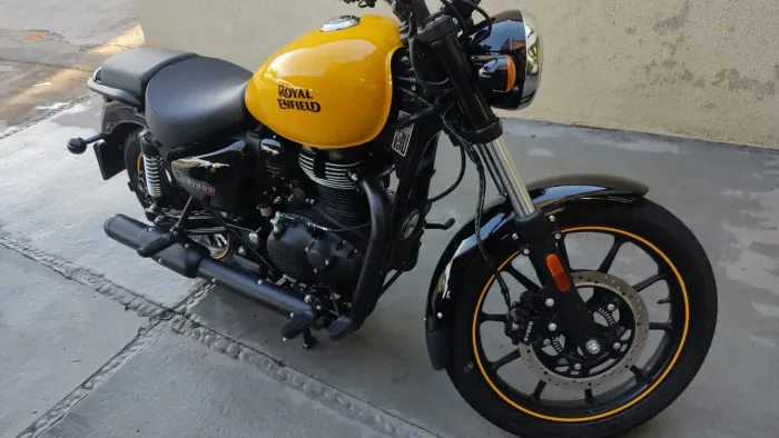 Royal Enfield Meteor 350 2021/2022 - Único Dono - 11.000 km