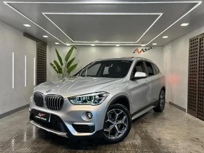 BMW X1 Sdrive 20I X-line 2.0 TB Active Flex 2019