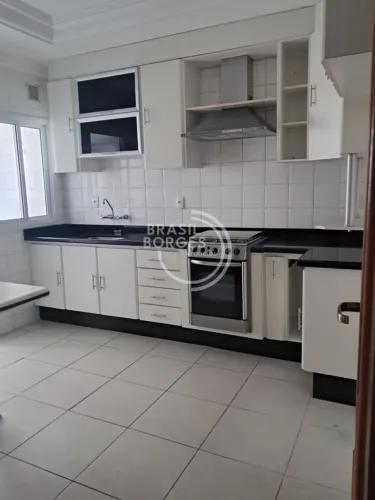Apartamento à venda 85m² no Campolim 3 vagas cobertas 3 dormitórios