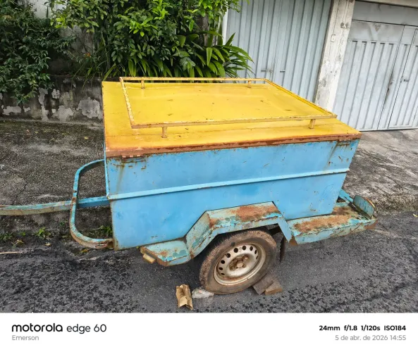 Baú para carretinha