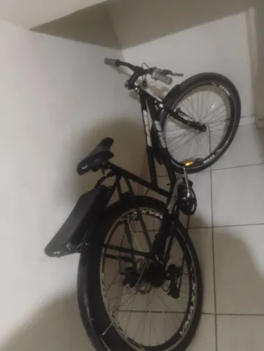 Vendo uma bike aro 26 Caloi 