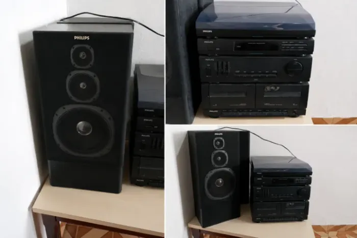 MINI SYSTEM COM TOCA DISCOS PHILLIPS DE ÉPOCA