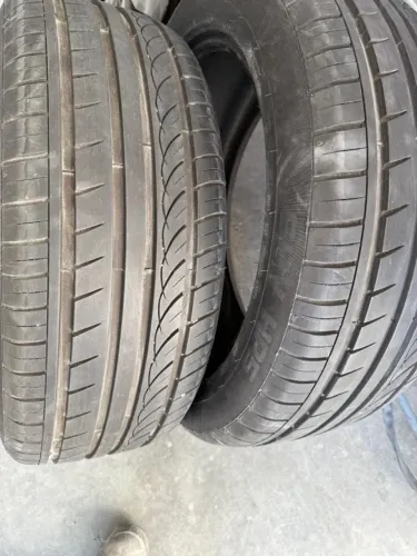 2 pneus para caminhonete 255r 20