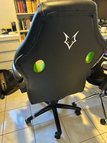 Cadeira gamer verde HUSKY
