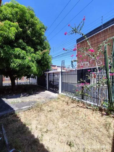CASA COMERCIAL PARA ALUGAR NO BAIRRO HORTO