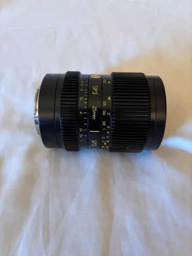 Lente Cine Prime Cooke SP3 25mm T2.4 Full frame