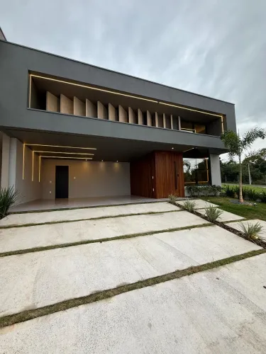 Casa à venda em Indaiatuba, Caldeira, com 3 suítes, com 312 m², Condomínio Residencial Evi