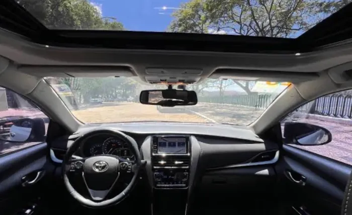 Toyota Yaris XLS Connect Sed. 1.5 Flex 16V Aut. 2022