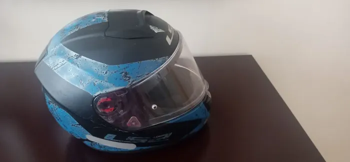 Capacete LS2 VECTOR EVO