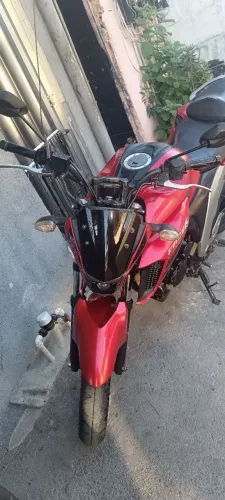 Moto fazer 250..