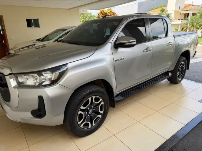 Toyota Hilux CD SRV 4X4 2.8 TDI Diesel Aut. 2021