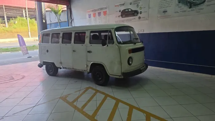 Volkswagen Kombi Standard/ Luxo/ Serie Prata 1992