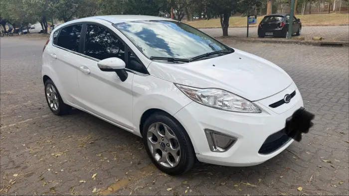 Ford Fiesta SE 1.6 16V Flex 5P 2012