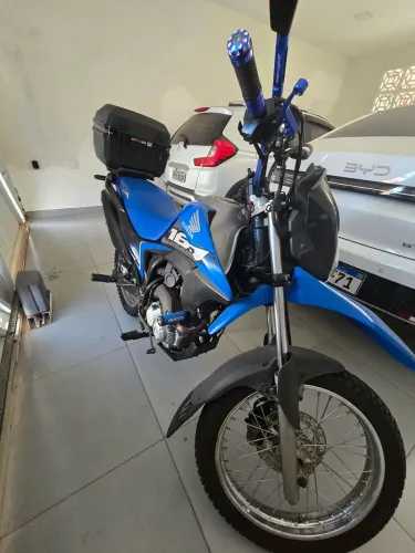 Vendo Honda bros ESDD 2020 <br>Mamão<br>Tomate<br>Alface<br>Cebola<br>Repolho<br>Abóbora <br>Queijo<br>Ovo