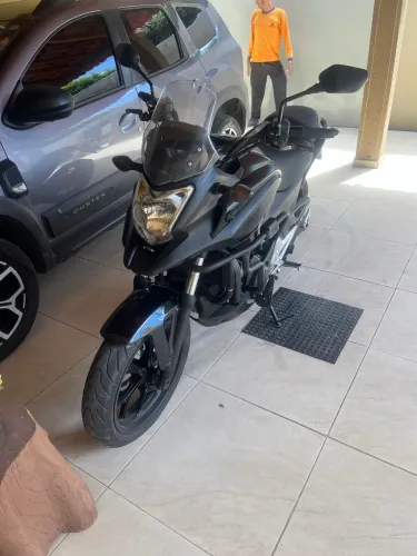 Vende-se NC 750x com abs