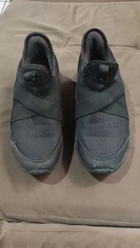 Tênis olímpicos semi novo tamanho 33 masculino 