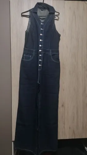 Macacão jeans feminino 