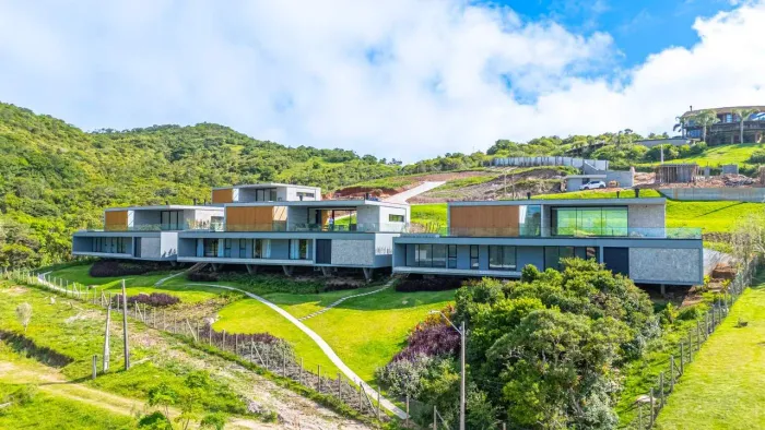 Casa para Venda em Garopaba, Praia da Vigia, 4 dormitórios, 4 suítes, 5 banheiros, 2 vagas