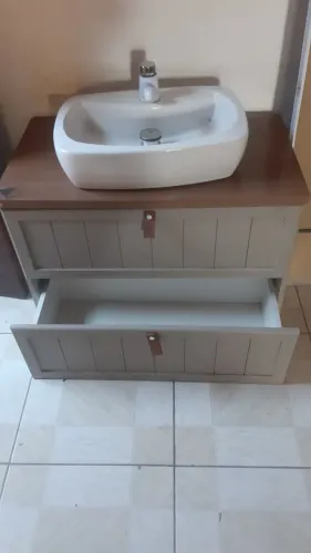 Gabinete com cuba para banheiro 80x46, semi novo. Guarulhos SP