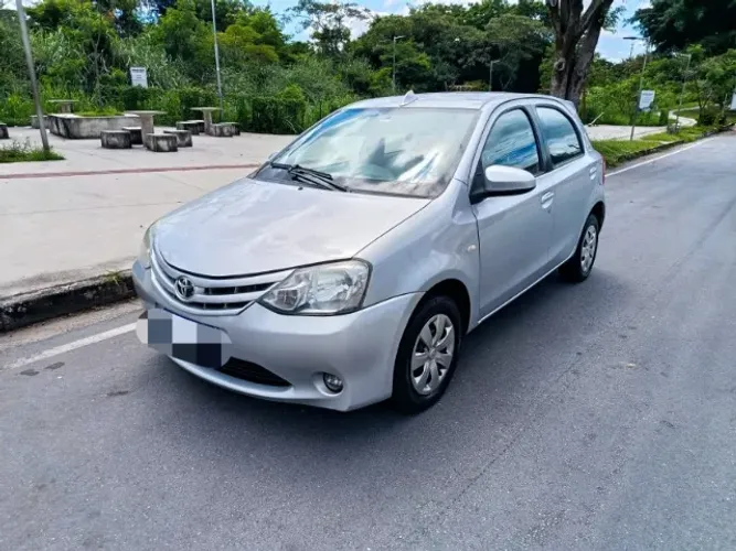 Toyota Etios XS 1.5 Flex 16V 5P Mec. 2016