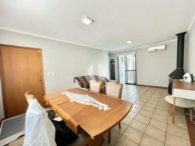 Cobertura central com 03 quartos, 124 m², varanda gourmet e 02 vagas à venda!!