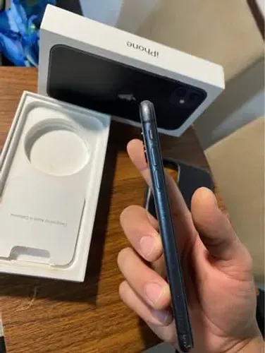 iPhone 11