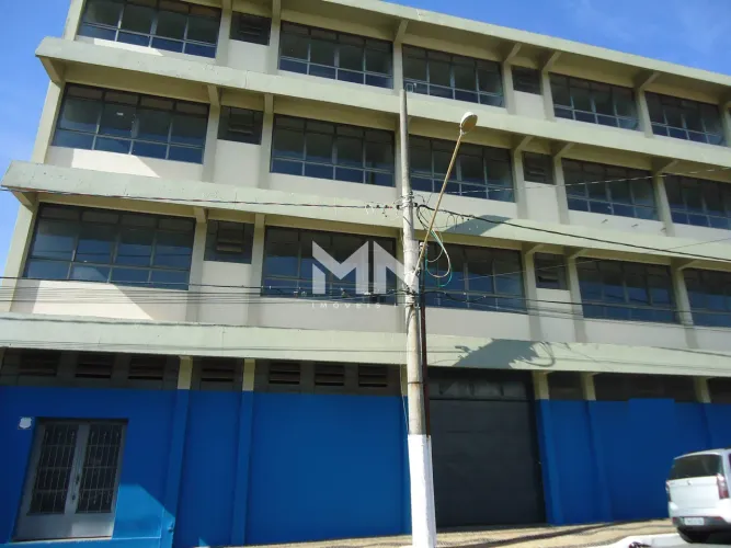 Salão Comercial á venda no bairro Centro de Itu em Itu/SP.