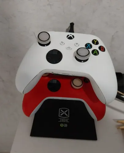 Vendo um XBOX SERIES 512G