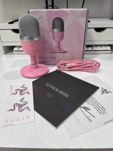 Microfone Razer Seiren Mini Quartz Pink Rosa
