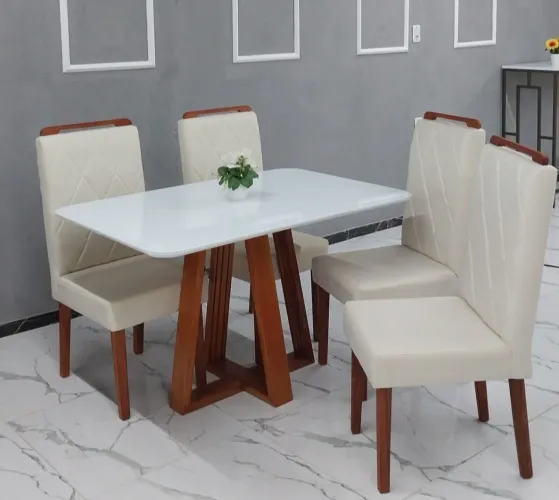 6. Conjunto Sala de Jantar - Mesa com Vidro Laqueado e Cadeiras Acolchoadas