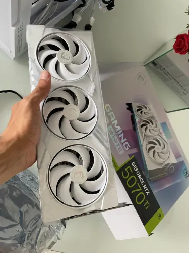 RTX 5070 Ti MSI Gaming Trio 16gb OC White