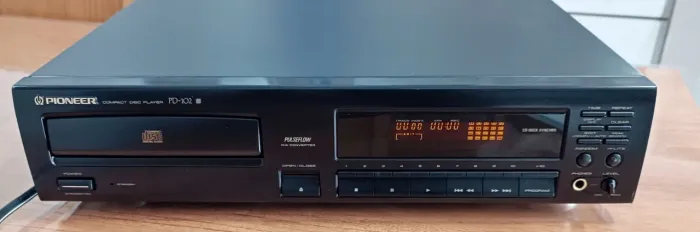 CD PLAYER PIONEER PD-102 EM EXCELENTE ESTADO!