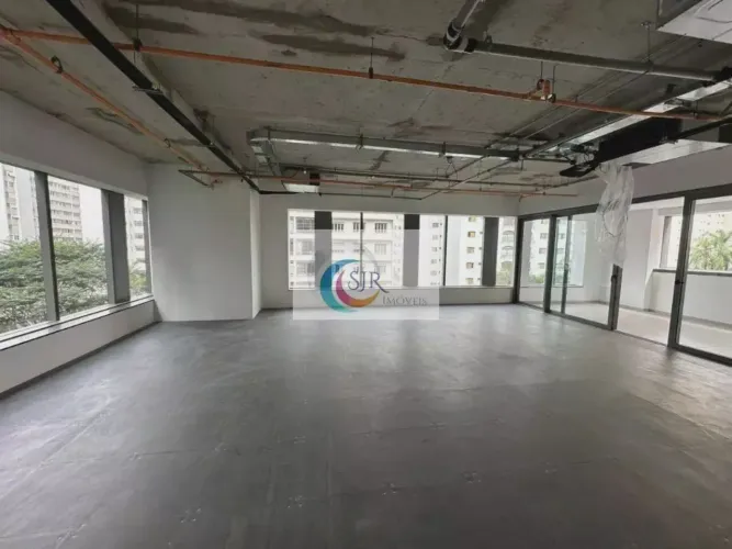 Imóvel para aluguel possui 220 metros quadrados em Paraíso - São Paulo - SP