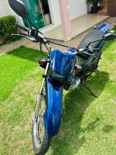 Motocicleta Yamaha XTZ 125 C/ Partida Elétrica - Impecável.