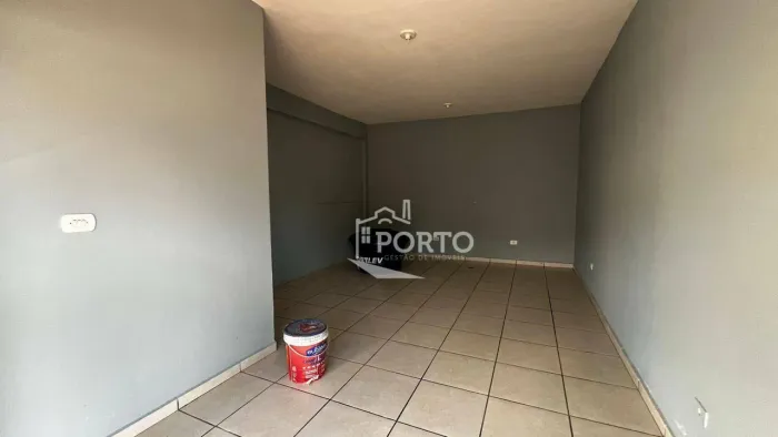 Ponto Salão Comercial para alugar no bairro Vila Rezende em Piracicaba