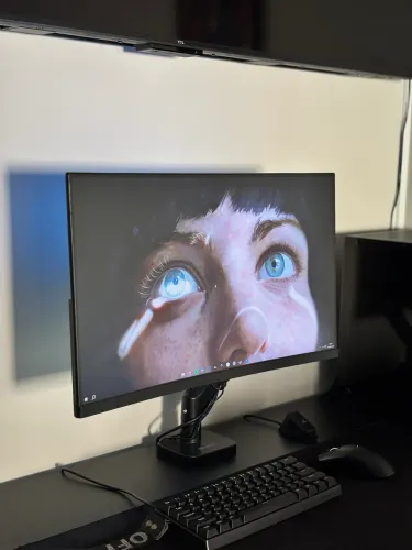 Monitor Concórdia Gamer Curvo CZ238F 23.8 100hz LED Full HD HDMI VGA