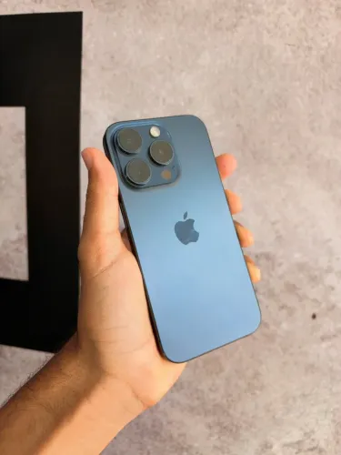 iPhone 15 PRO 256GB