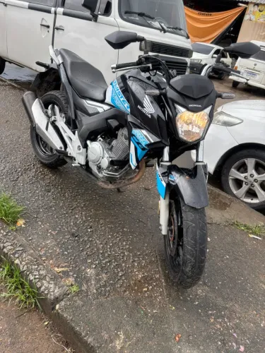 Moto semi nova 