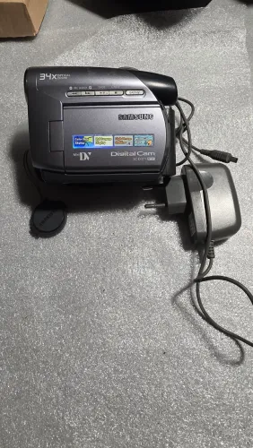 Filmadora SAMSUNG MINIDV VP- D371
