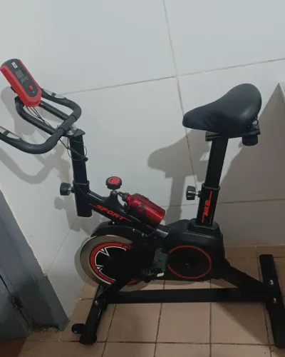 Bicicleta ergometrica academia nova