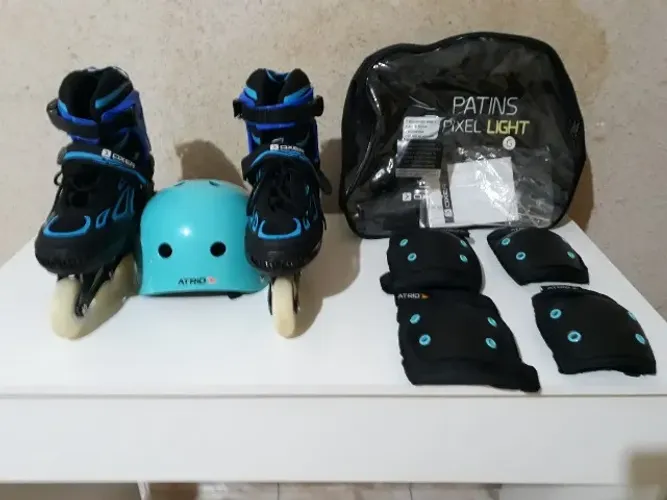 Patins Pixel Light - "Oxer" - Original , com Acessórios : Kit de Proteção ( Super Novo )