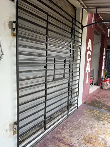 Vendo Grade metalon 2m x 2,10