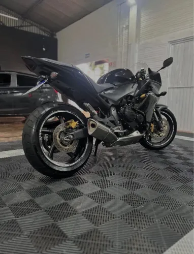 CBR 600F 2012 IMPECÁVEL