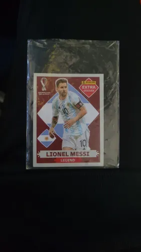 Figurinha da copa do mundo legend - Messi bordo