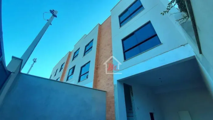 Sobrado com 2 suítes à venda, 92 m² por R$ 465.000 - Vila Nova - Blumenau/SC