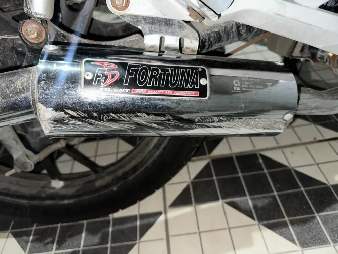 Vendo escapamento fortuna para 160