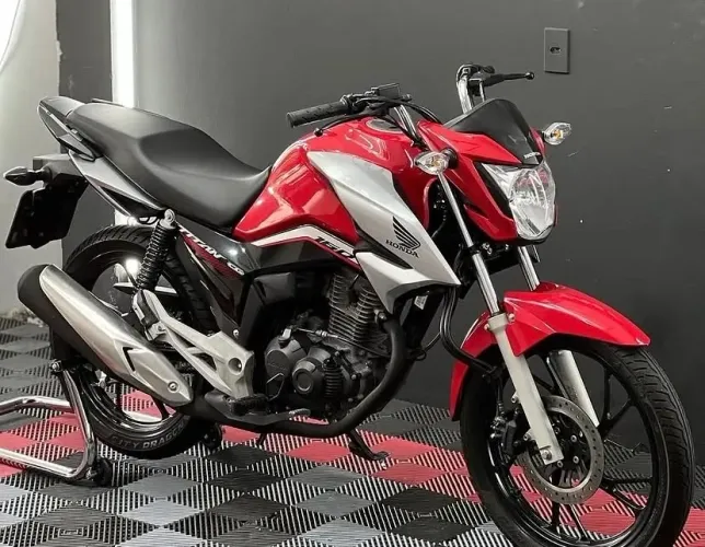 VENDO HONDA TITAN 160 2022 